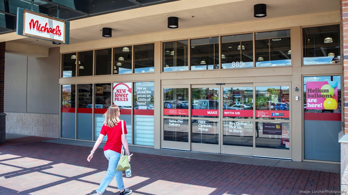 Nearly 65,000 square feet of retail under construction at Goodyear center - The Business Journals