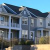 モンゴメリー郡は、住宅価格高騰の危機を解決するために、Thrive Montgomery 2050の目標と戦略をどのように強化できるか