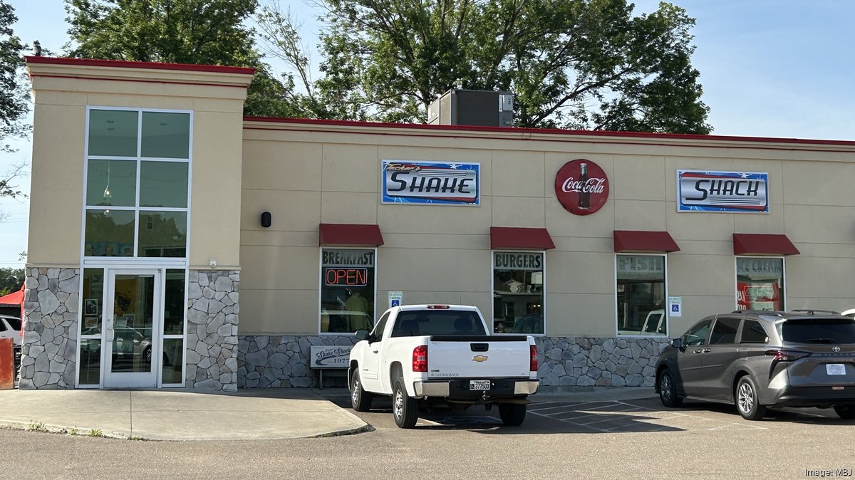 Tacker's Shake Shack opens fourth Arkansas location Memphis Business