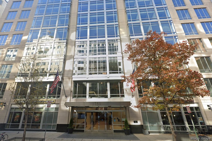 Douglas Development acquires downtown D.C. office for $28.8M a year after foreclosure