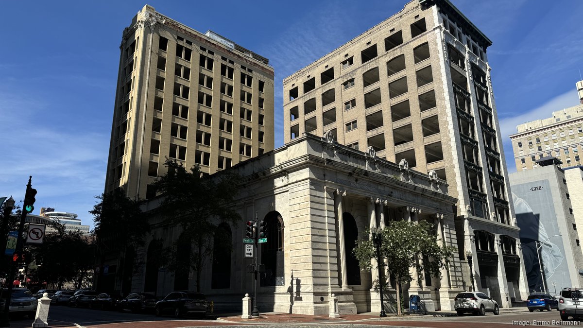 City of Jacksonville dismissed Laura Street Trio foreclosure lawsuit
