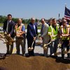 I-70の起工式でミズーリ州全域で28億ドルの6車線拡張工事が始まる
