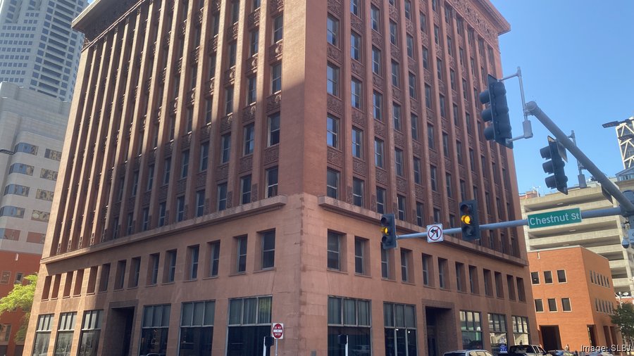 Real estate fund of Greater St. Louis Inc. to buy Wainwright Building