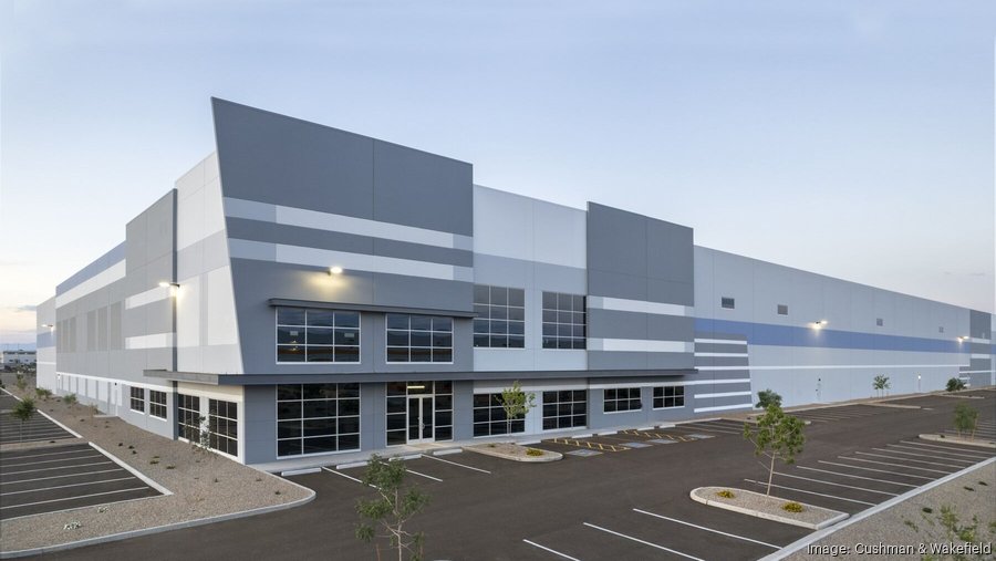 AVENUE アベニュー AIRBASE 35000¥ AirLife warehouse sells in Glendale; plus more Valley deals