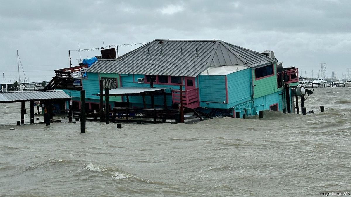 Floating Clear Lake bar Barge 295 works to recover from Beryl - Houston ...