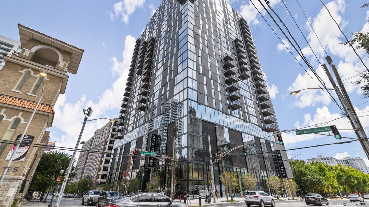 Chicago student housing operator to acquire Atlanta-based Student Quarters