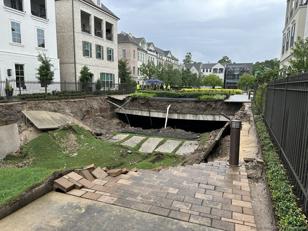 memorial-green-ground-collapse.jpg