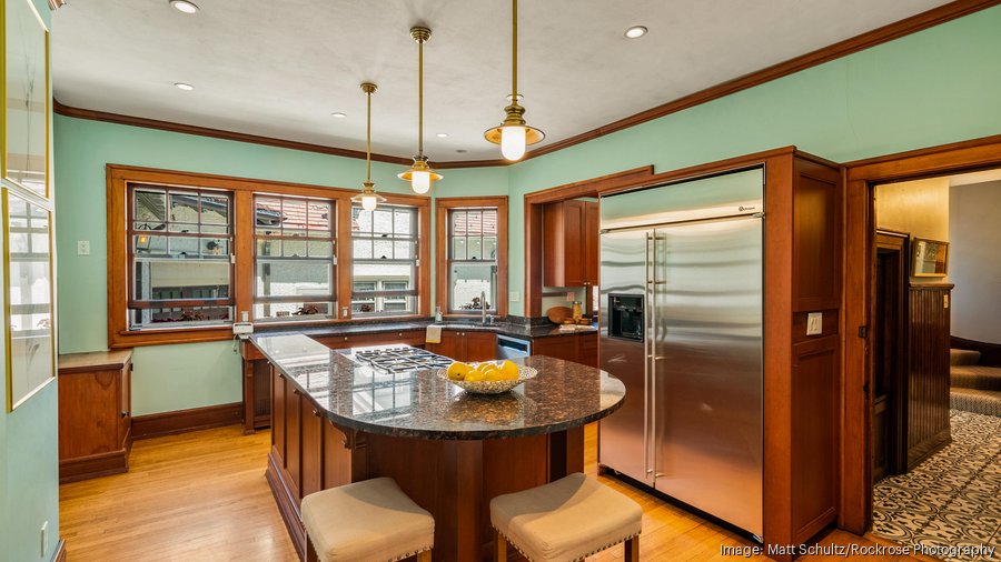 See historic Milwaukee home listed for $1.1M: Open House