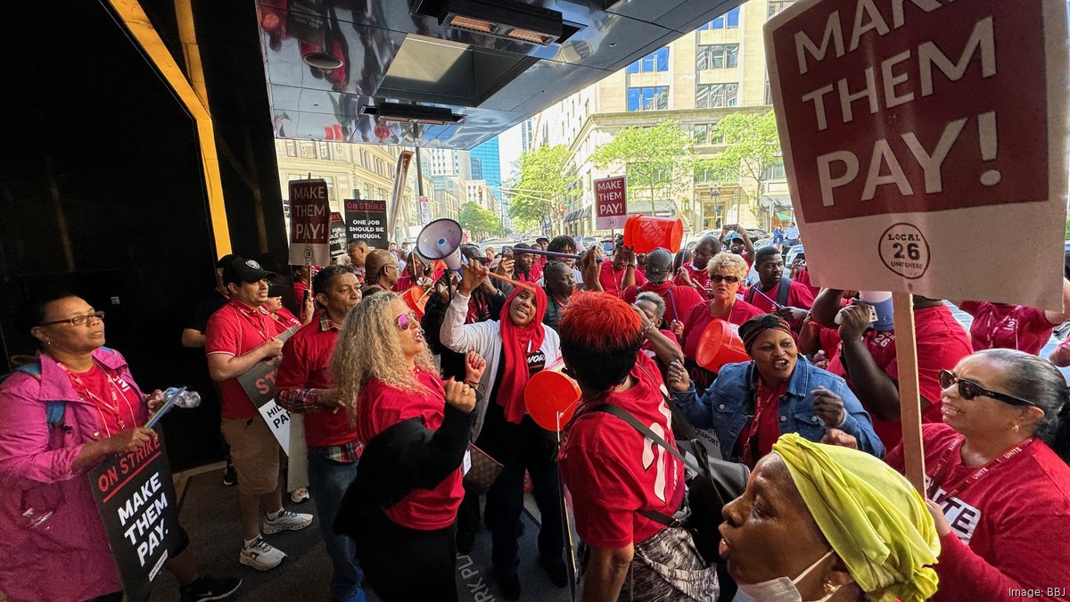 Boston Strike Boston hotel strike: 1,200 workers walk off jobs - Boston Business Journal