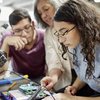 「破壊的優位性」がリサーチ・トライアングルとその周辺地域における次世代のSTEM人材とイノベーションをどう形作っているか