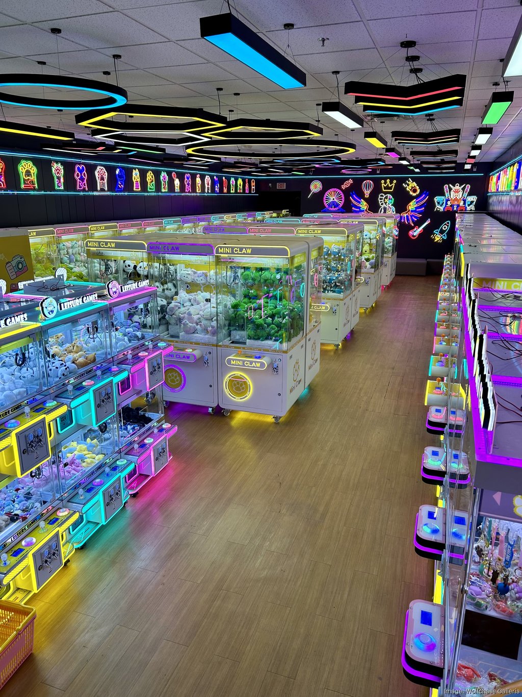 Wolfchase Galleria grabs new store Mini Claw for open retail