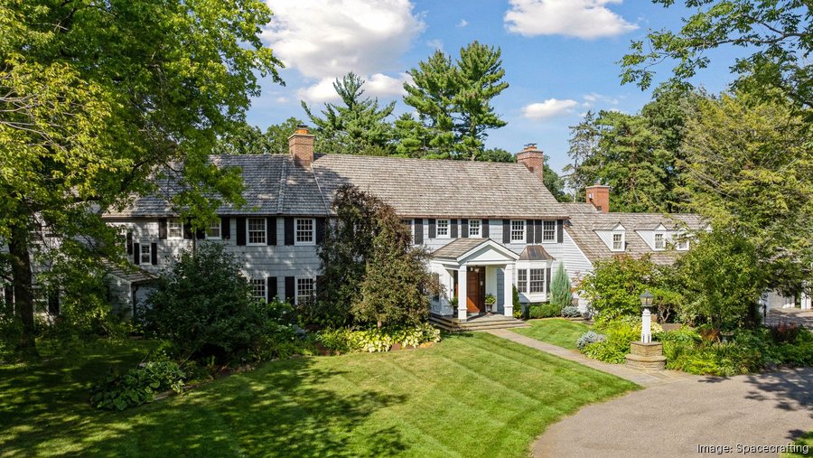 Sunfish Lake estate with pool, tennis court lists for 5M Minneapolis