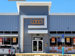 Loop Neighborhood Market