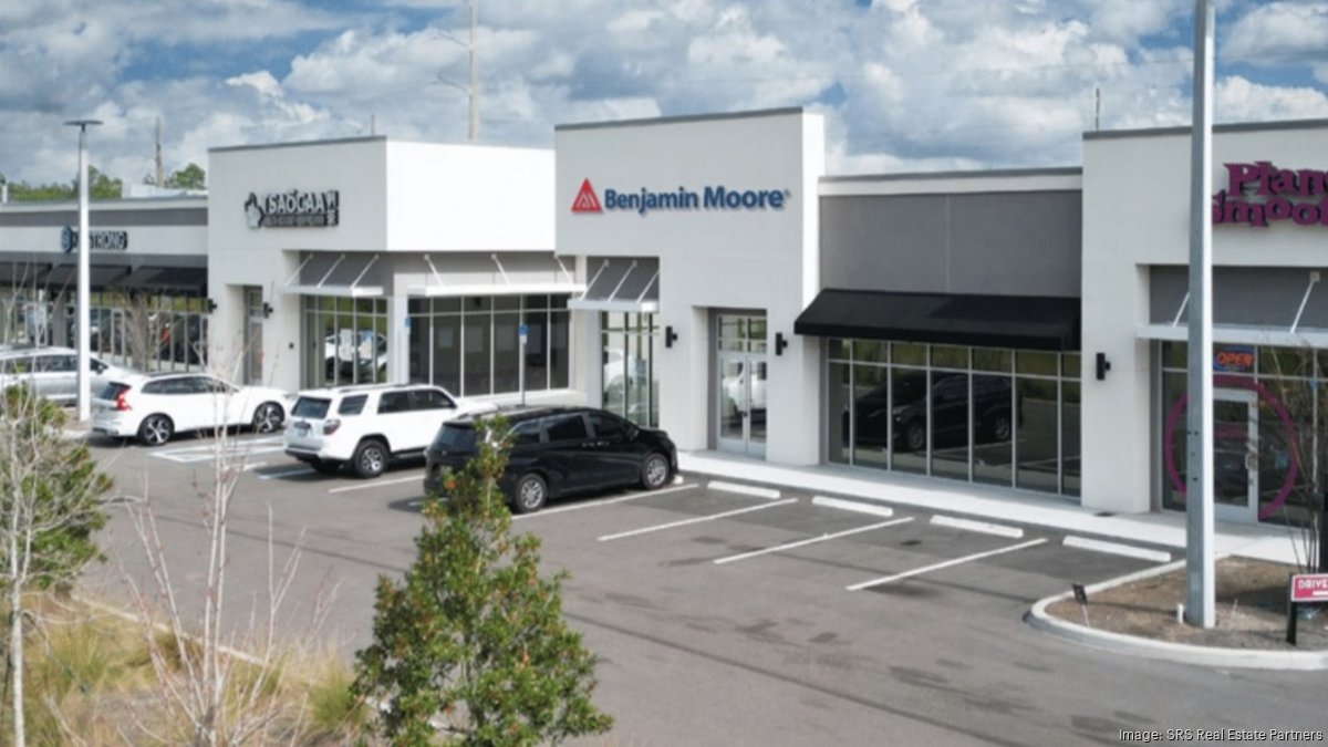 SRS Real Estate Partners completes 6.5 million sale of Parkway Place