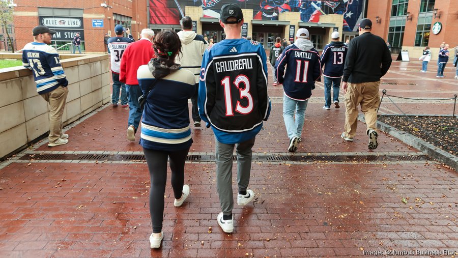 Columbus Blue Jackets' home opener a tribute to Johnny Gaudreau (photos