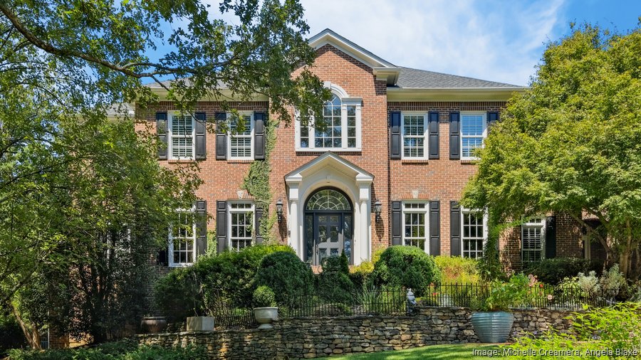 Vestavia homes for sale at one million dollars plus on golf course