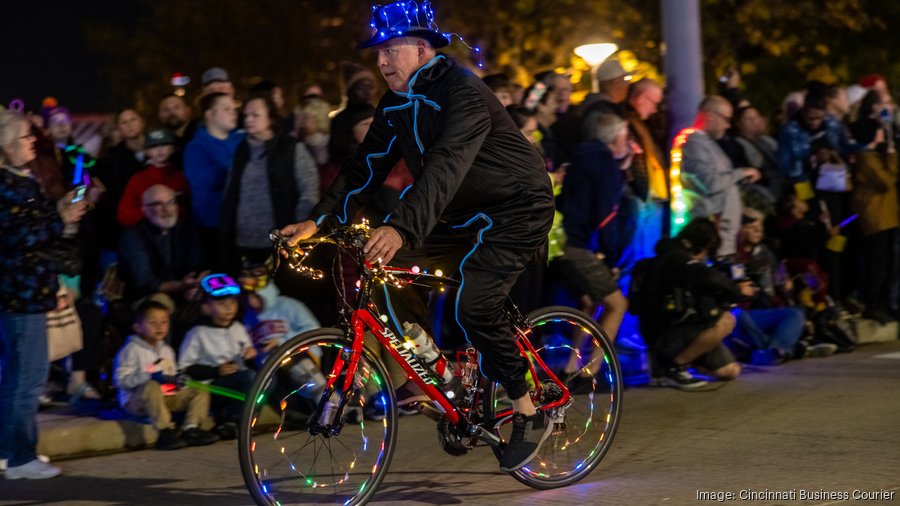 Blink parade kicks off 2024 edition of art and light festival