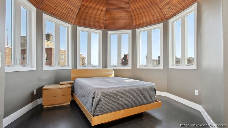 Rowhouse mansion in Baltimore's Mount Vernon heads to auction