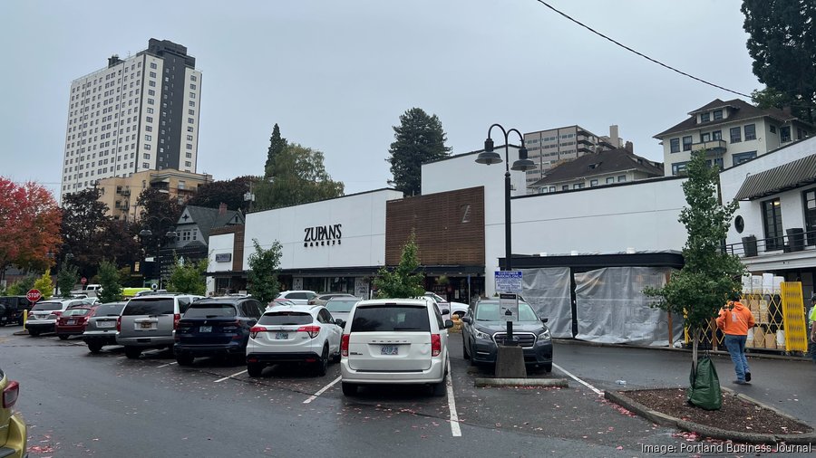 Uptown Shopping Center sold to Tourmaline Capital Portland Business