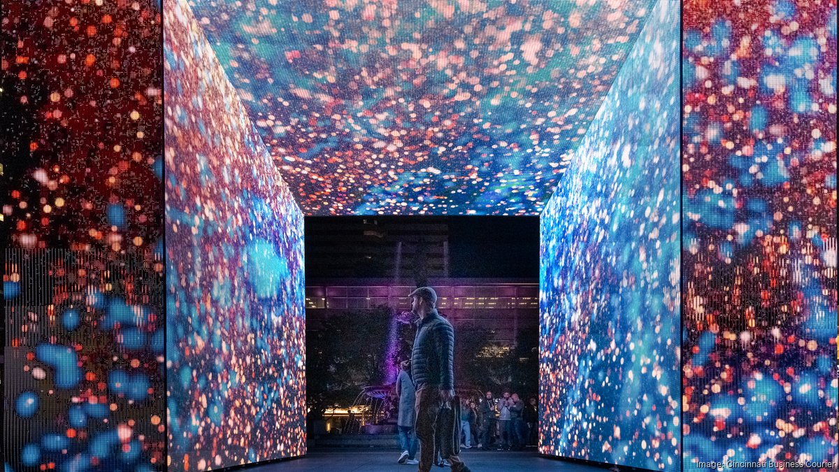 Blink 2024 festival takes over downtown, the Banks Cincinnati