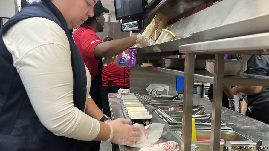 Portillo's opens first Houston-area restaurant with more to come ...