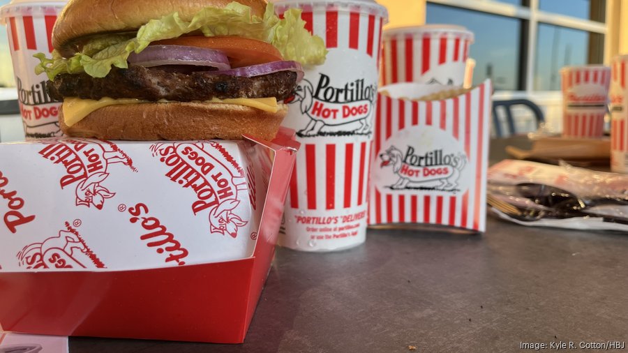 Portillo's opens first Houston-area restaurant with more to come ...