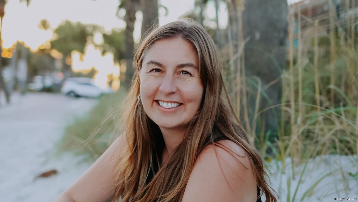 **Local Artist Revolutionizes Sustainable Living in Jax through Groundbreaking Community Projects