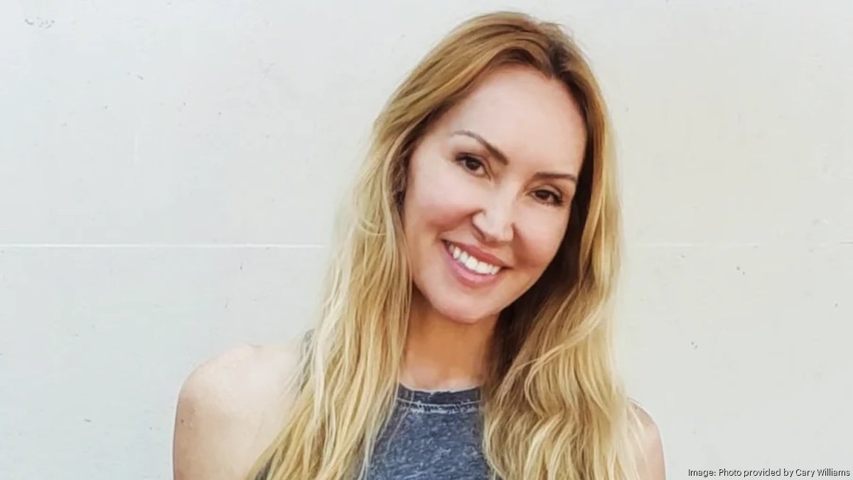 Tussle's approach to women's boxing gloves goes beyond 'pink it and shrink it'