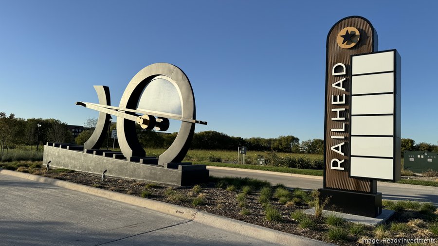 3B Railhead project takes shape in Frisco; Vegasstyle hotel planned