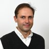 リモートワークとハイブリッドワーク: この新しい働き方がメンタルヘルスにどのような影響を与えるかを調査する