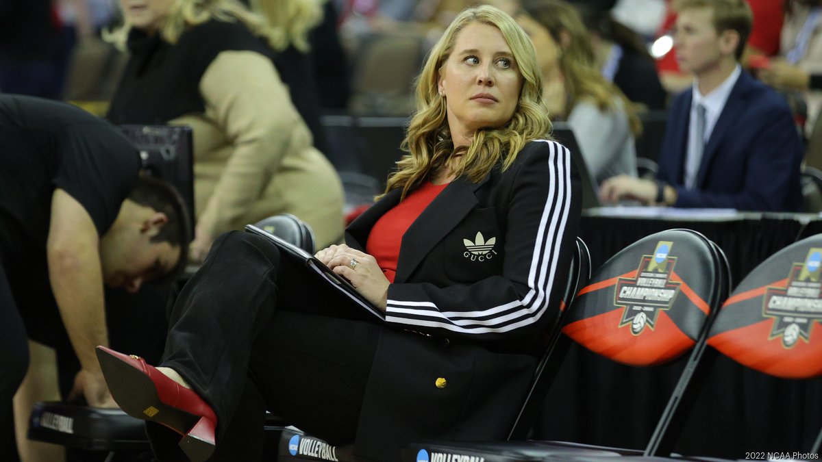 UofL volleyball coach departs for alma mater - Louisville Business First