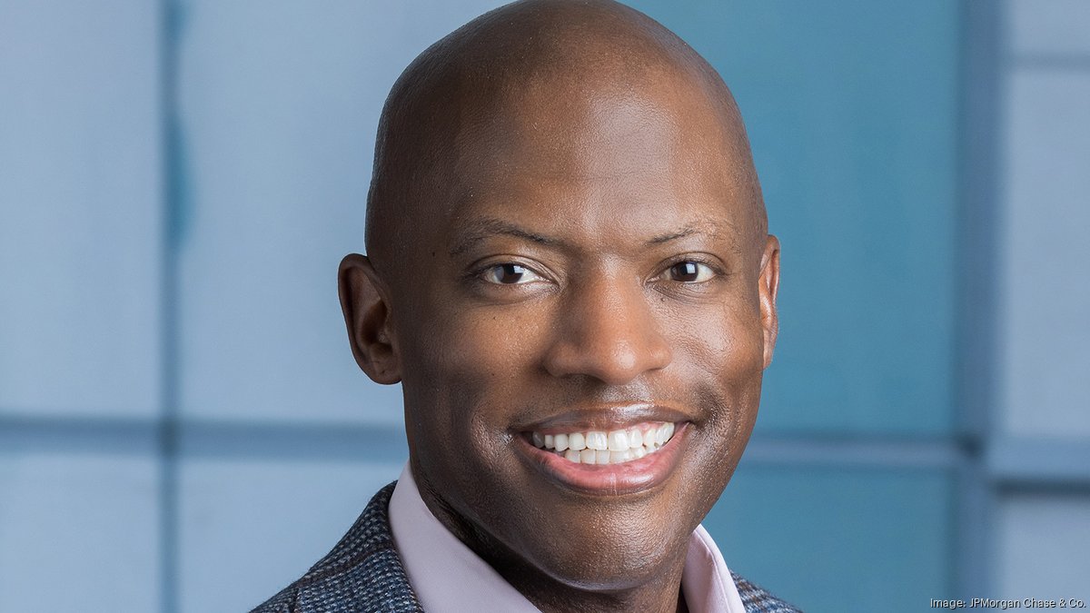 JPMorgan promotes Curtis Reed to head government banking - Chicago ...