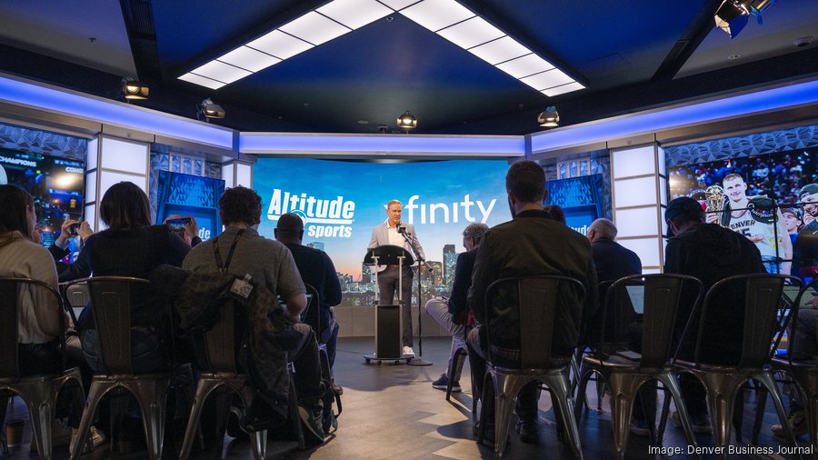 Kroenke, Comcast strike deal to show Avs, Nuggets games on Xfinity ...