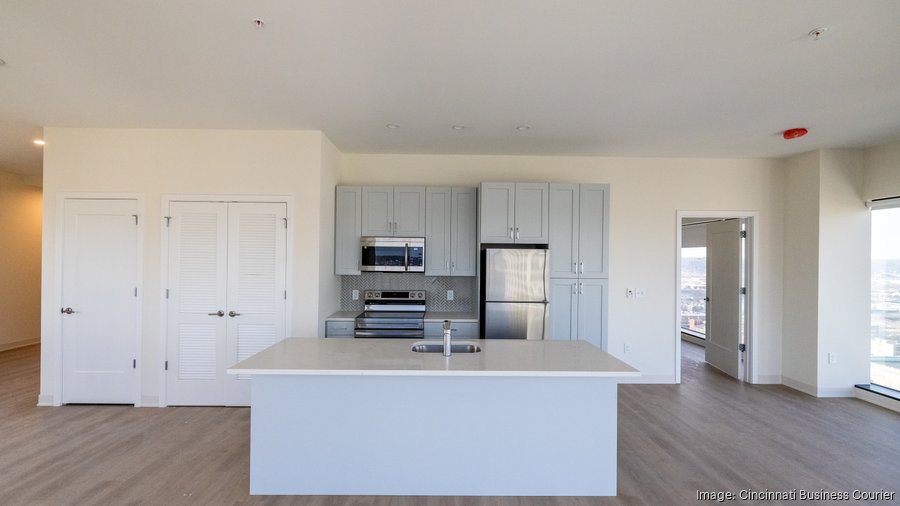 Image showcasing Full-floor $30.5M home finds a buyer at the Flatiron Building