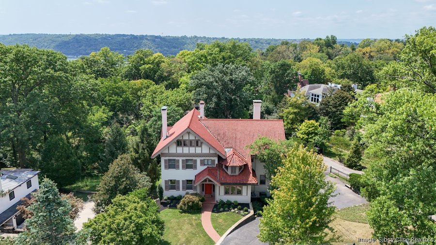 Sibcy Cline lists Hyde Park home at 2461 Grandin Road for $1.89M