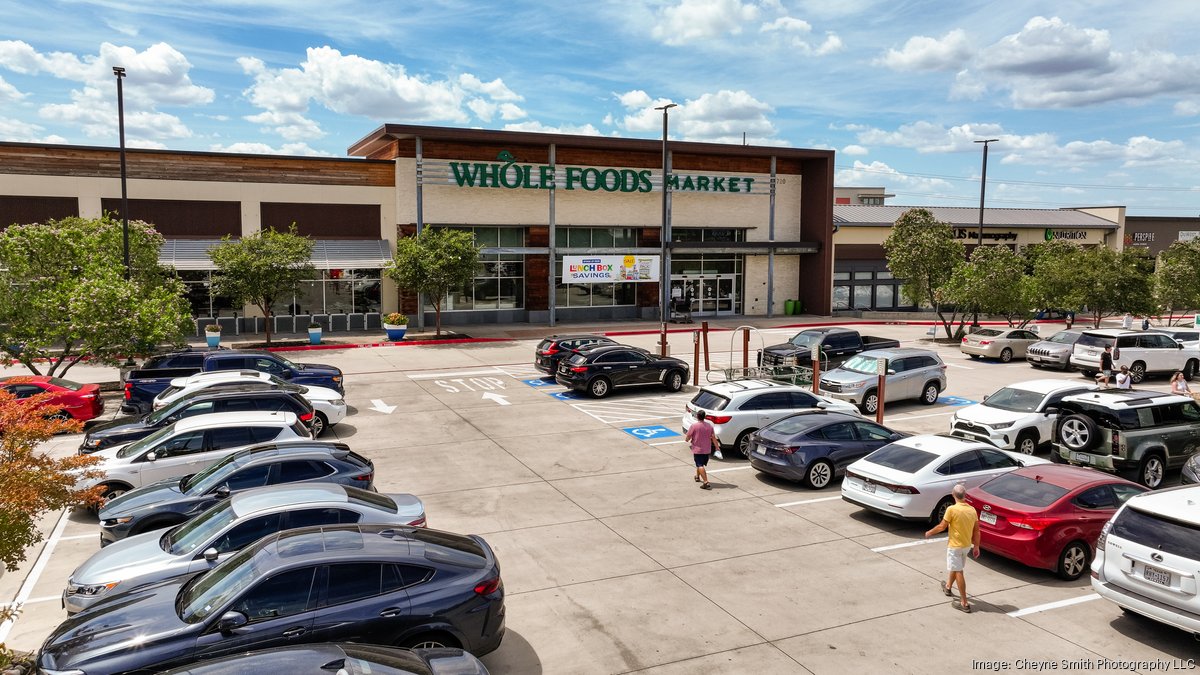 Trademark sells Whole Foods-anchored retail center in Fort Worth ...