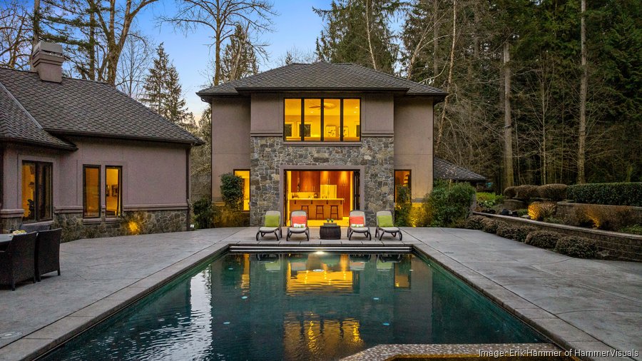 Former NFL star Lawyer Milloy lists Woodinville mansion - Puget Sound ...