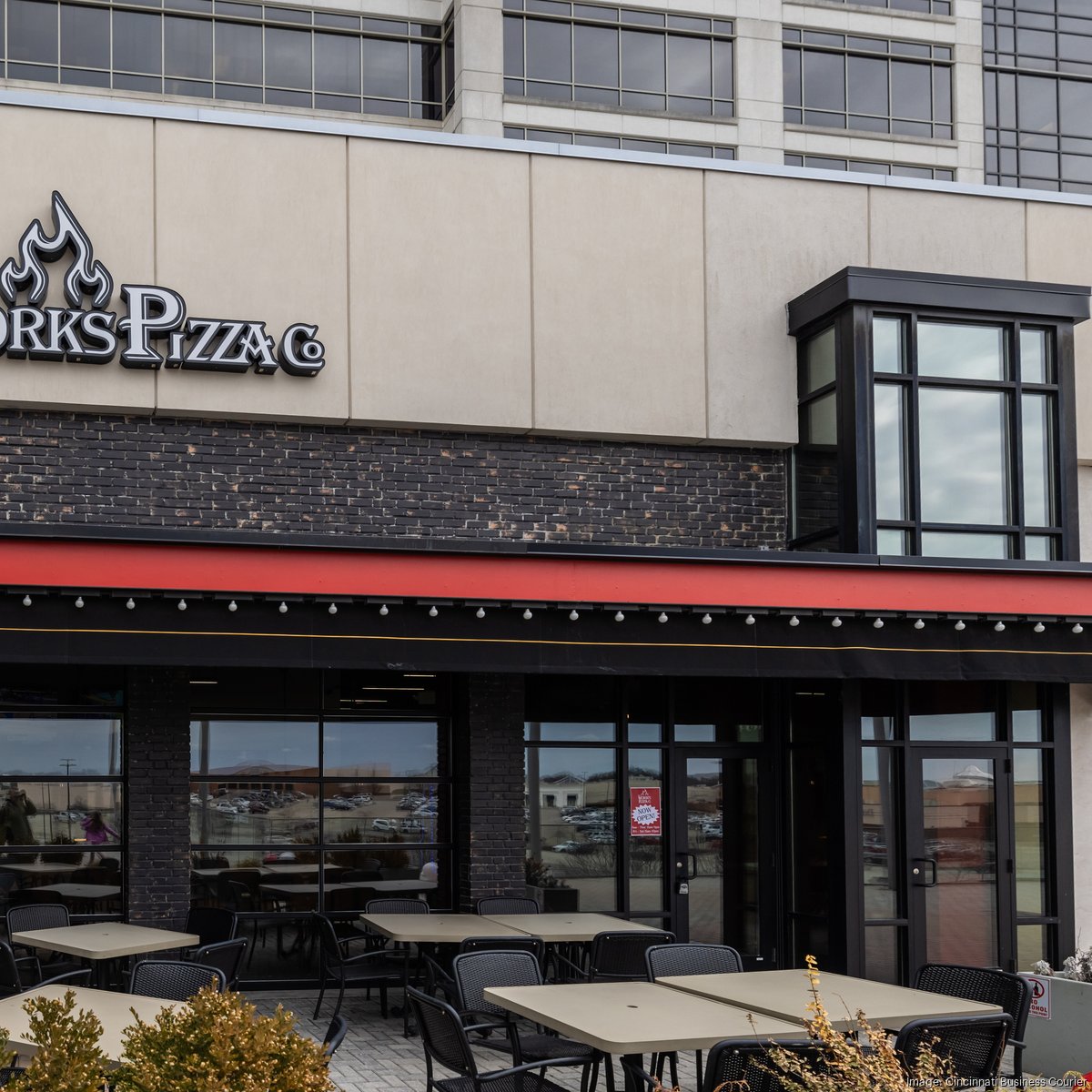the-works-pizza-4*1200xx2401-