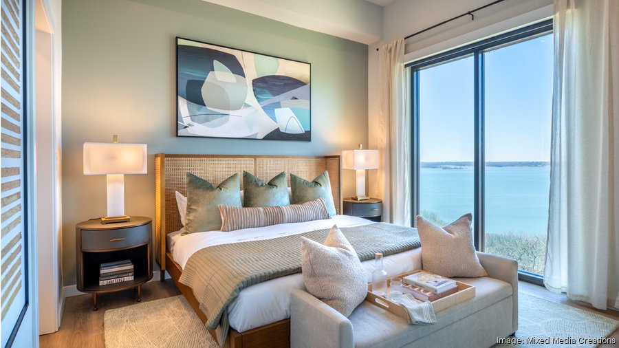 Thirty-One Eleven Sunset Bedroom