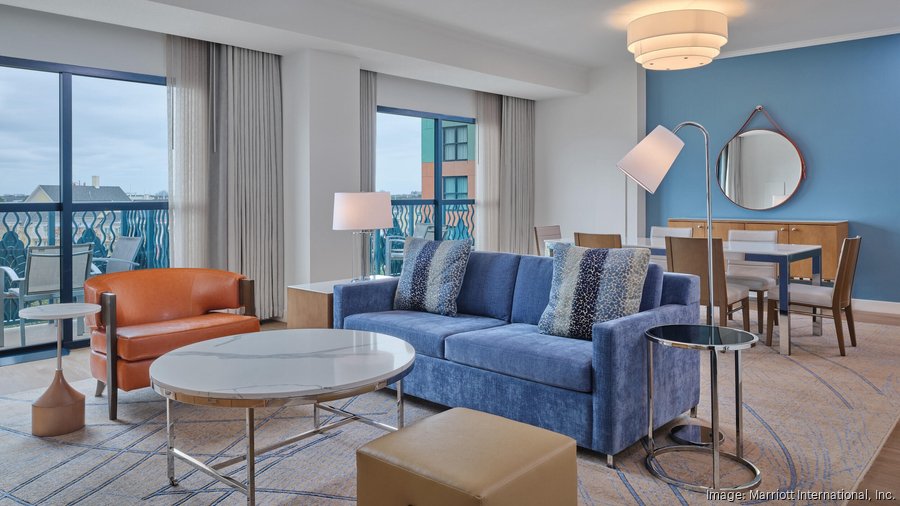 Swan Room Reno Suite 2