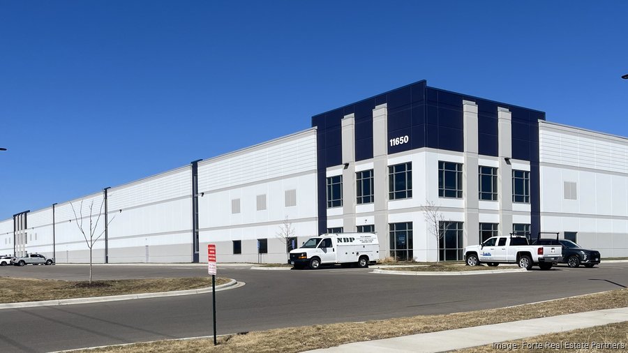 Shemberg Building Schimberg Co. expands with 103,000-s.f. warehouse in Woodbury ...