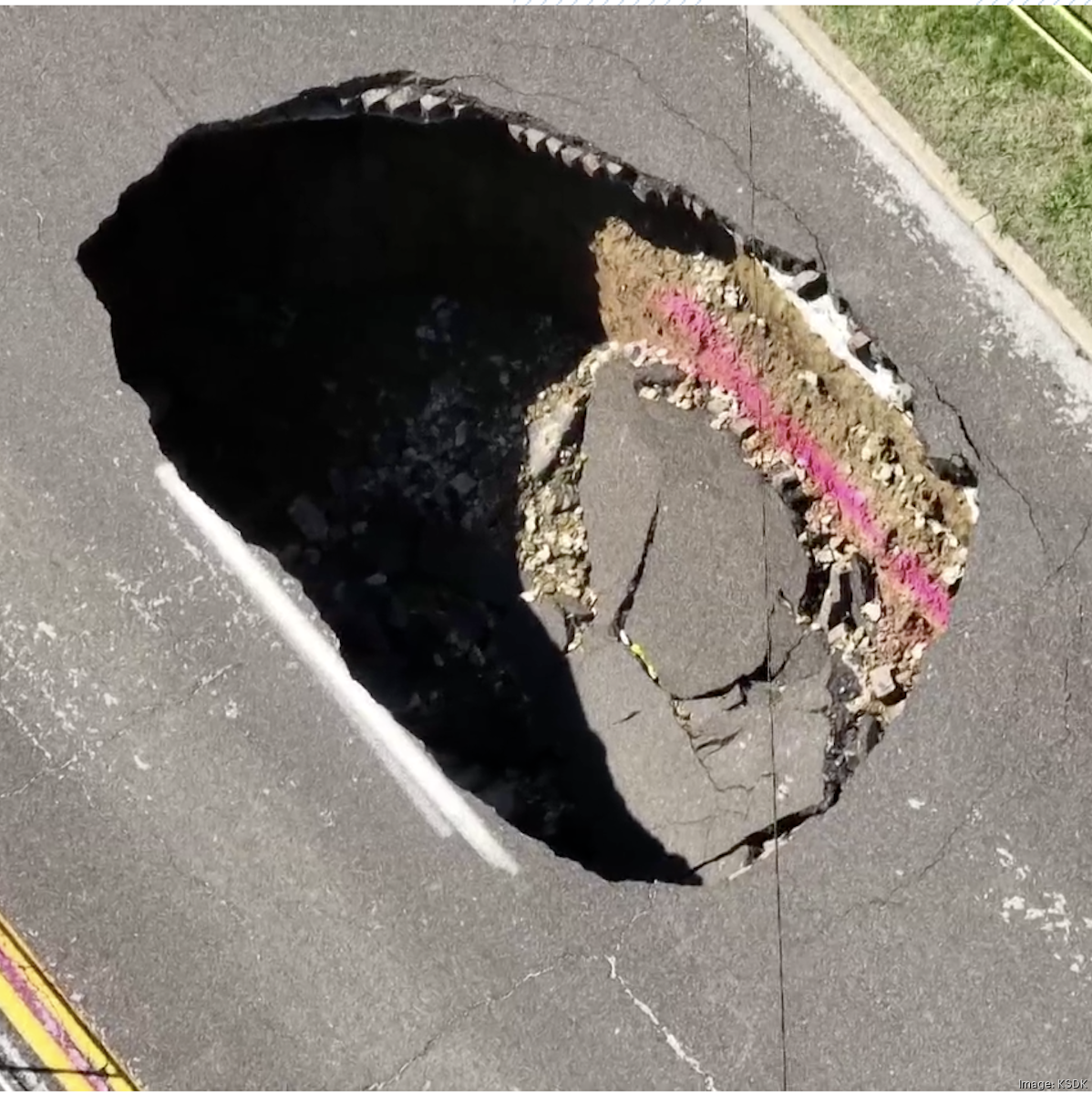 Historically old sewers crumble as giant sinkhole stirs St. Louis