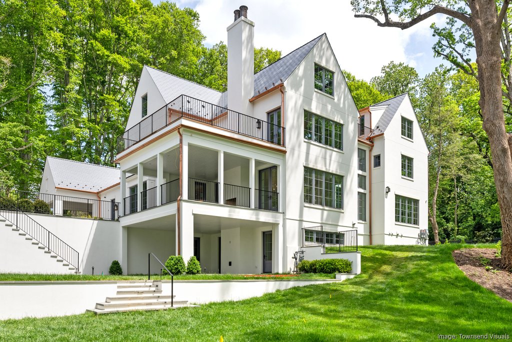 full-shoot2754-chain-bridge-rd