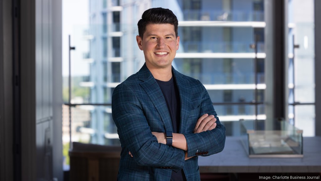 Achievement Sales Academy 営業マネージャー Kevin Salazar - Charlotte Business Journal
