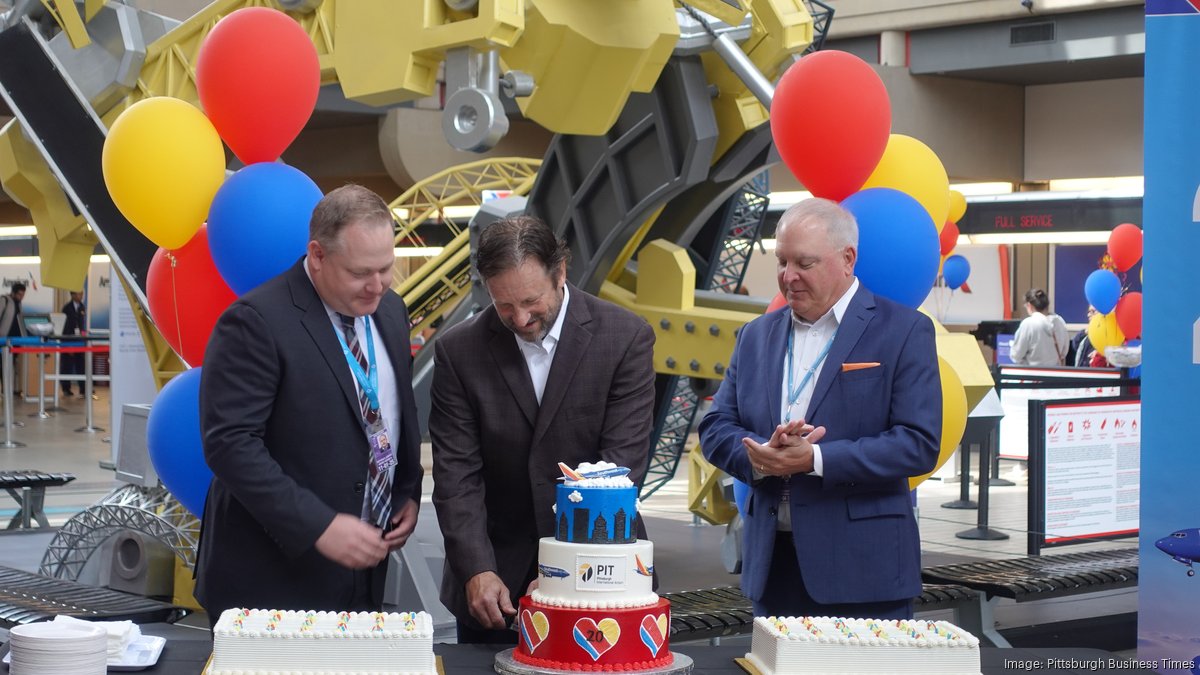 Southwest Airlines, now its largest carrier, celebrates 20 years at Pittsburgh International Airport
