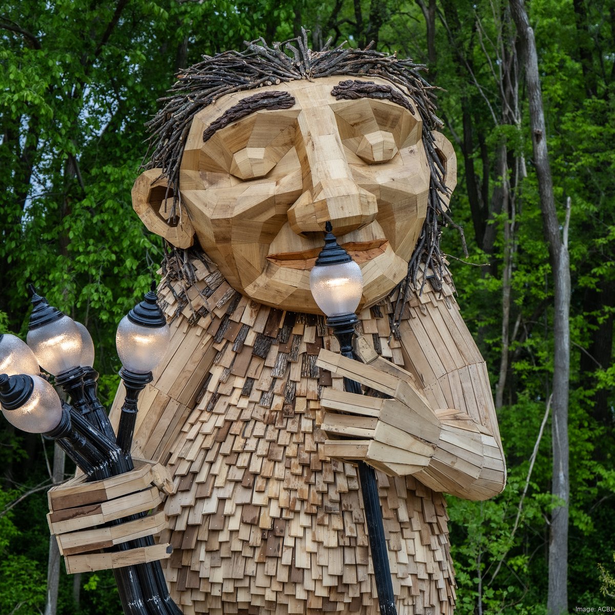 tosatrollsculpture-001*