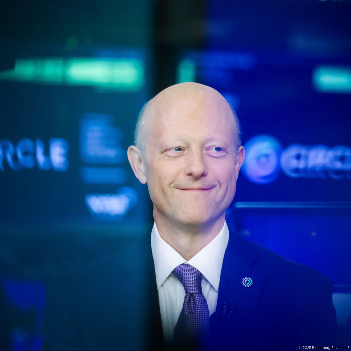 Circle stock skyrockets on Day 1 after firm blows past $1 billion raised in  upsized IPO - Boston Business Journal