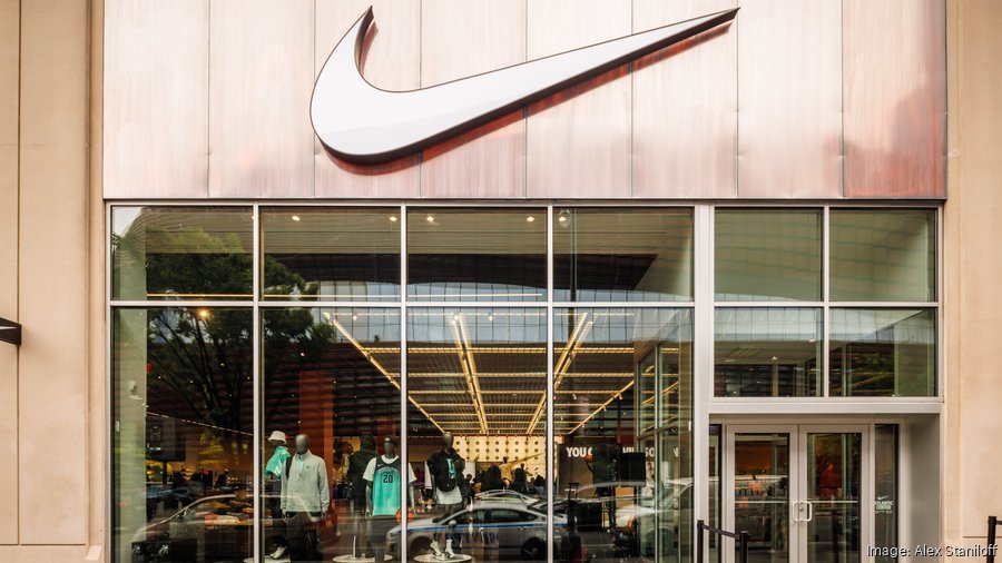 nike outlet brooklyn gateway mall