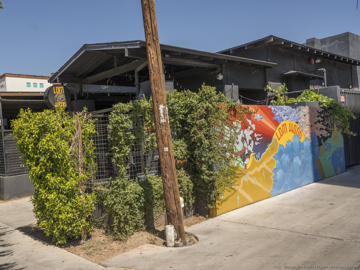 lomwong01*1200xx5588-4199-719-