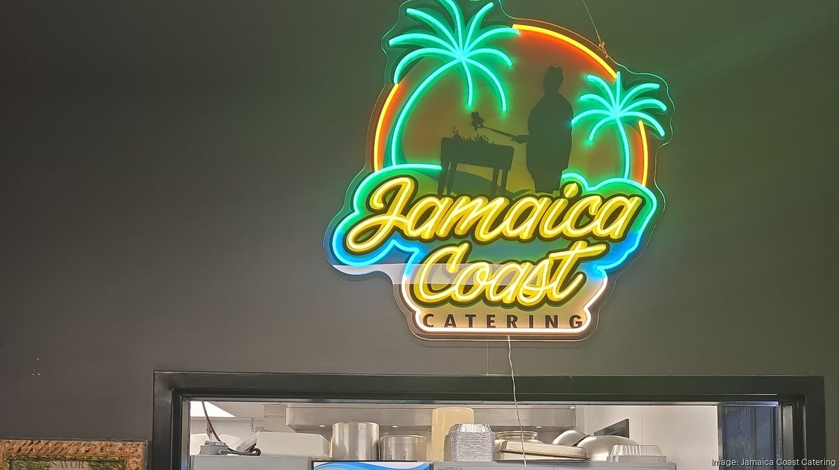 Forget Sit-Down Restaurants and Start Liming: How to Eat in Kingston,  Jamaica, Like a Local, image size:1200x673